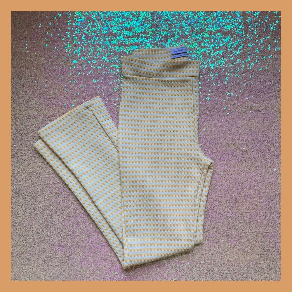 🌾 Pull On Flare Gingham Leggings 🌾